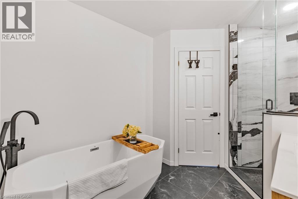 2015 Cleaver Avenue Unit# 5, Burlington, Ontario  L7M 4J7 - Photo 19 - 40773177