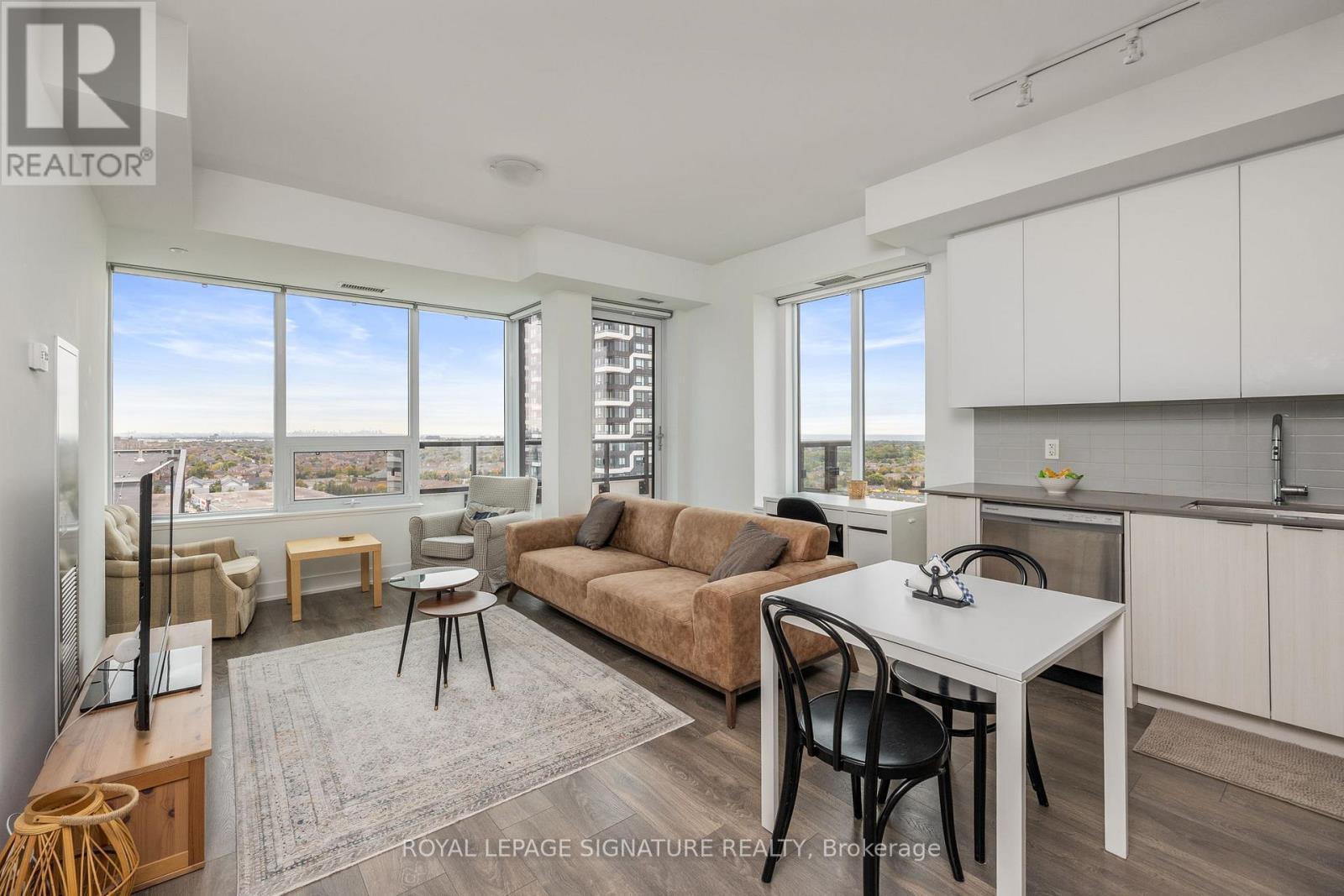 1607 - 2481 TAUNTON ROAD, Oakville, Ontario