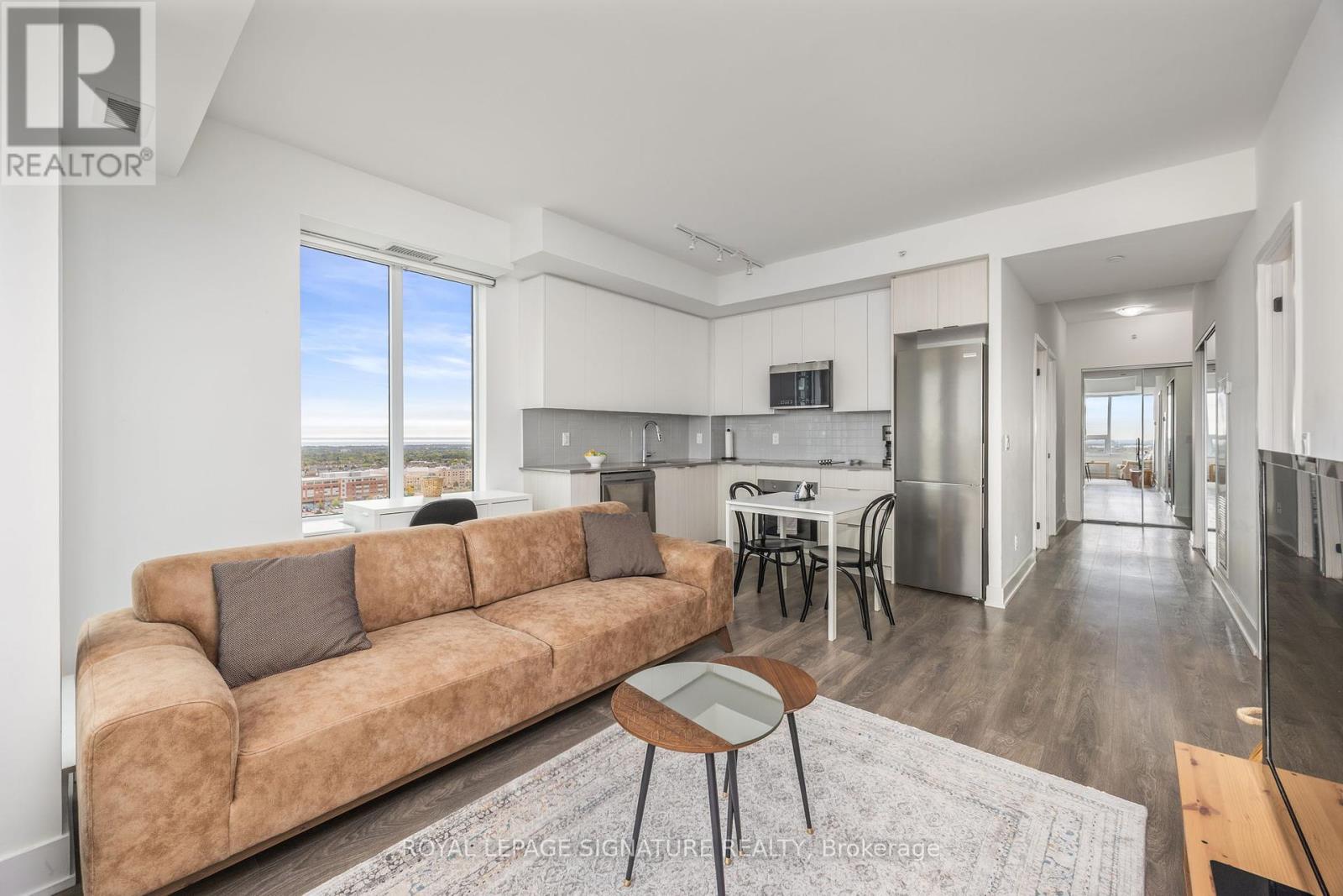 1607 - 2481 Taunton Road, Oakville, Ontario  L6H 3R7 - Photo 2 - W12431171