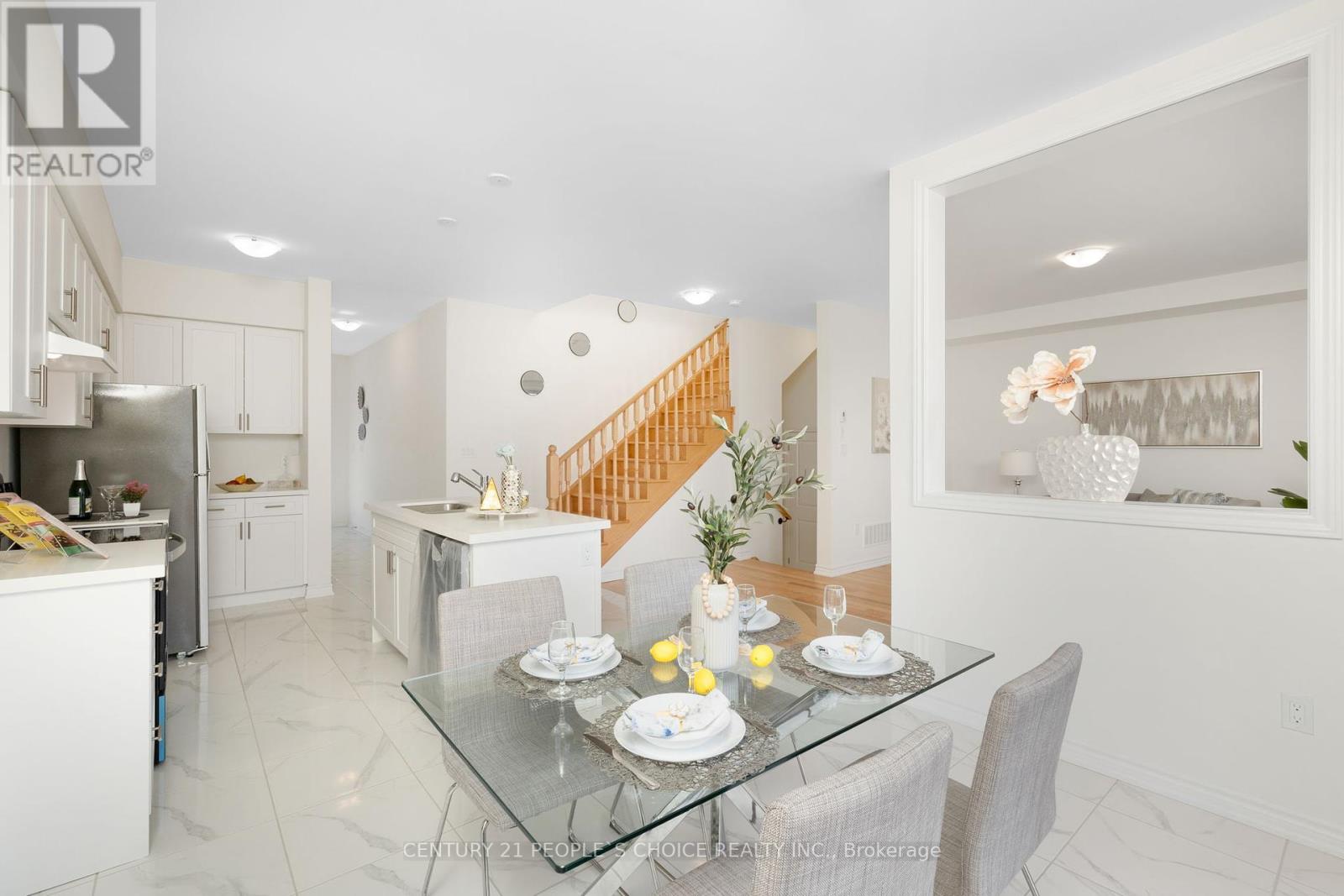 18 Heming Street, Brant, Ontario  N3L 0M5 - Photo 12 - X12431173