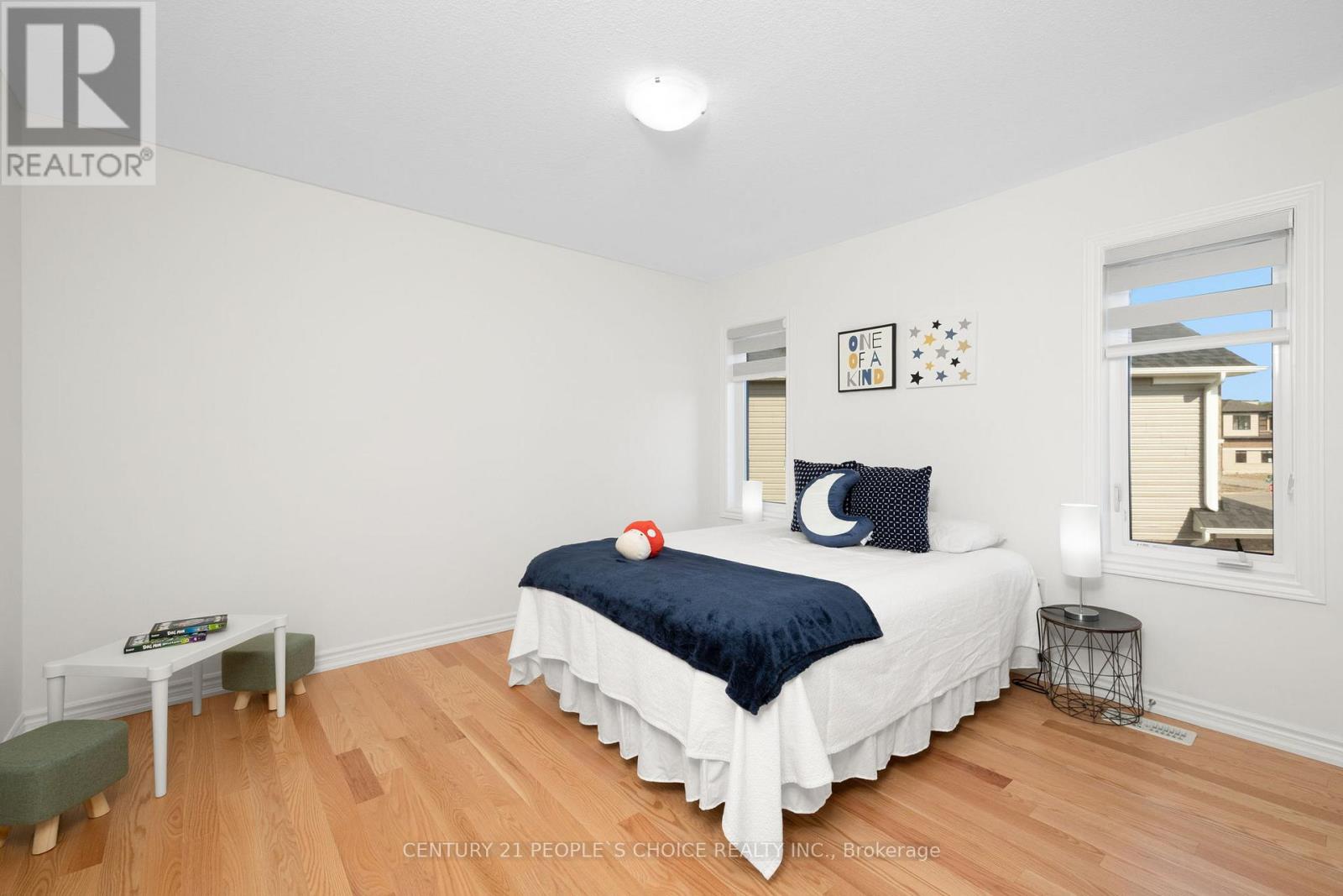18 Heming Street, Brant, Ontario  N3L 0M5 - Photo 17 - X12431173