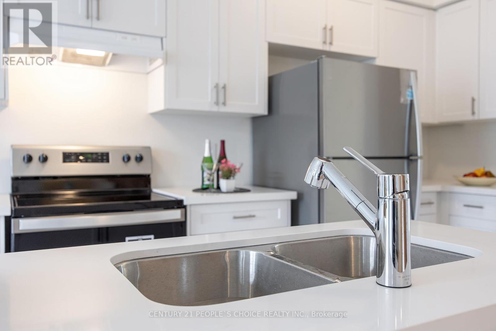18 Heming Street, Brant, Ontario  N3L 0M5 - Photo 38 - X12431173
