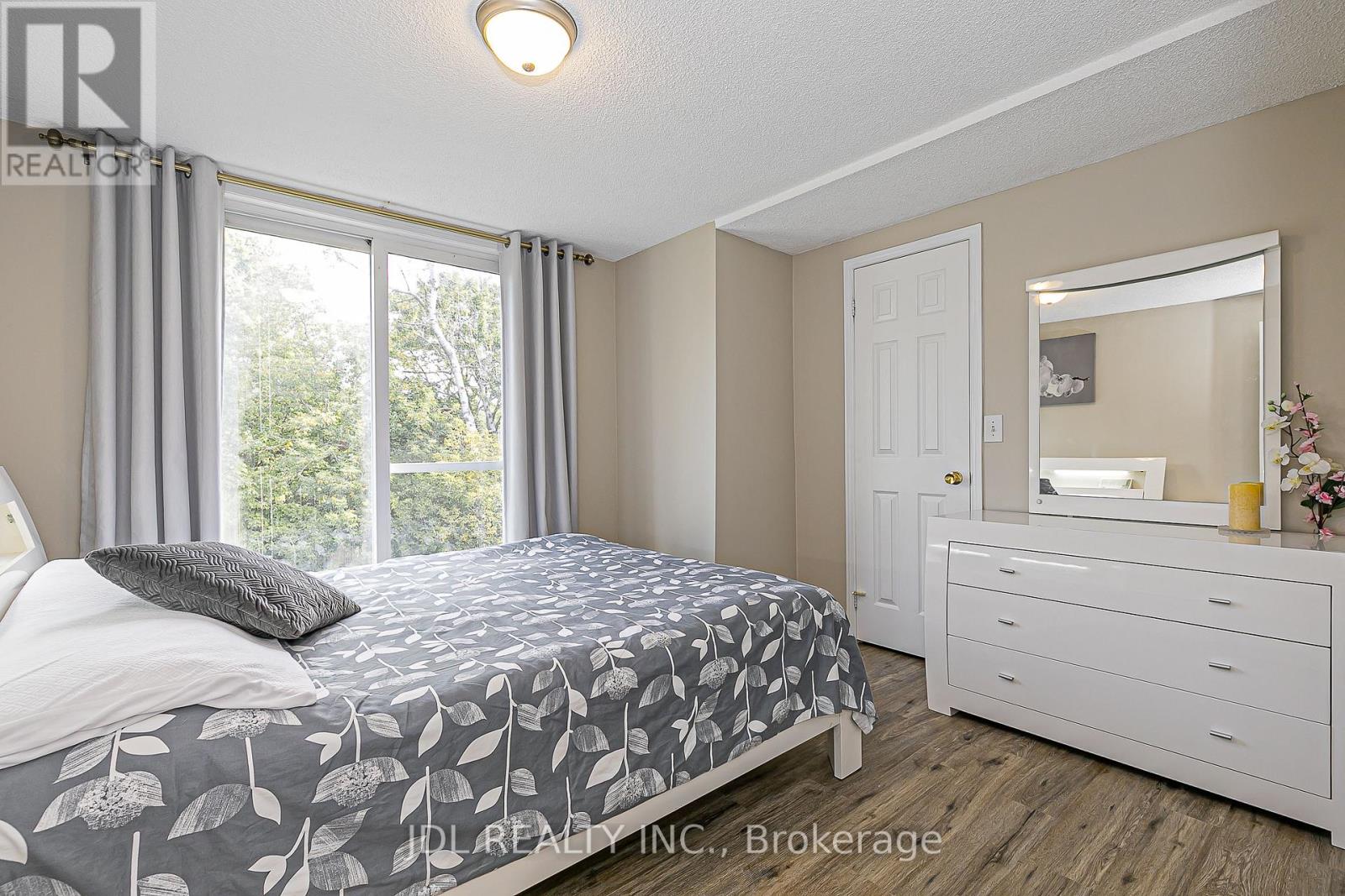65 Grandview Street N, Oshawa, Ontario  L1G 6N6 - Photo 28 - E12430225