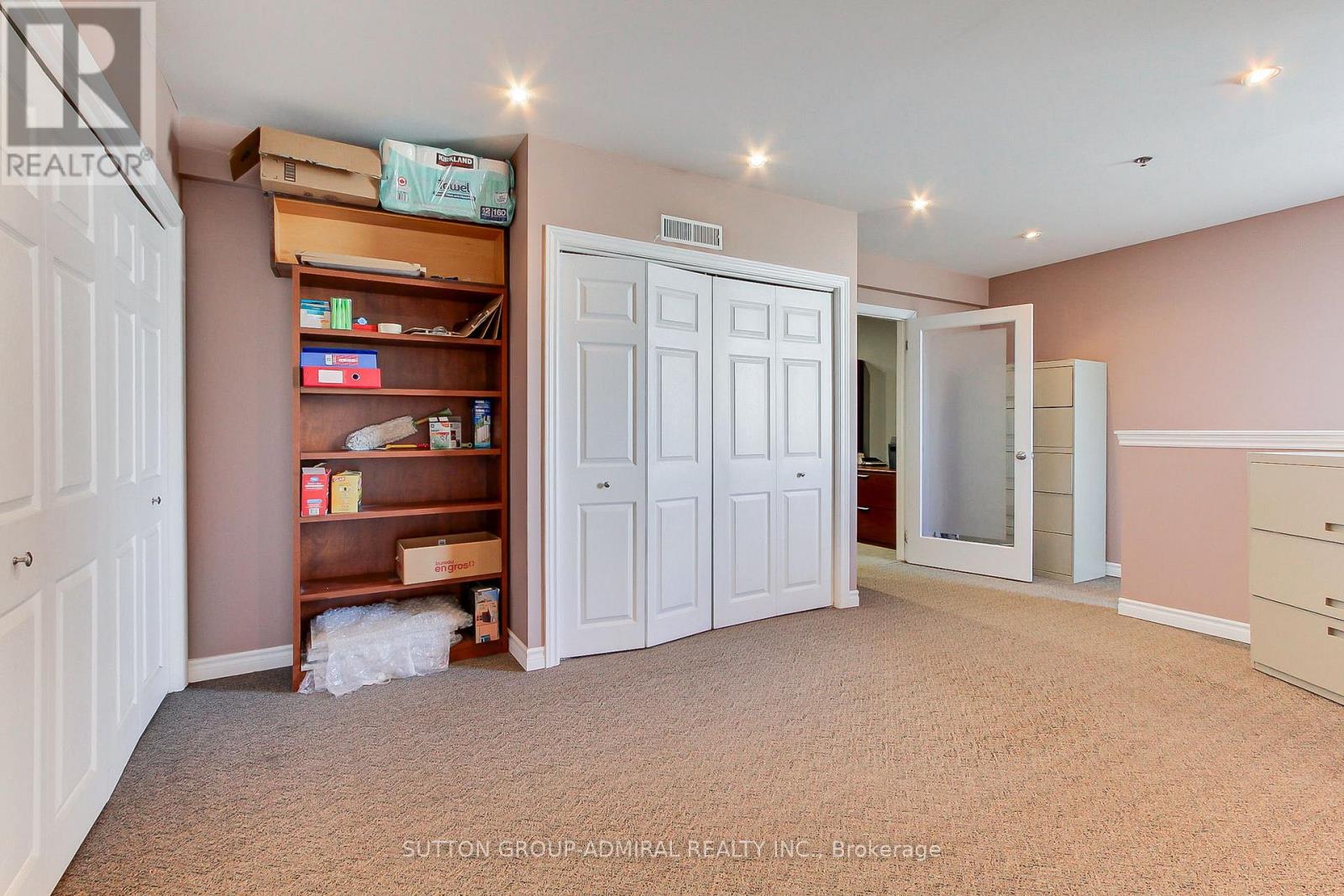 17 - 160 Applewood Crescent, Vaughan, Ontario  L4K 4H2 - Photo 25 - N12431182