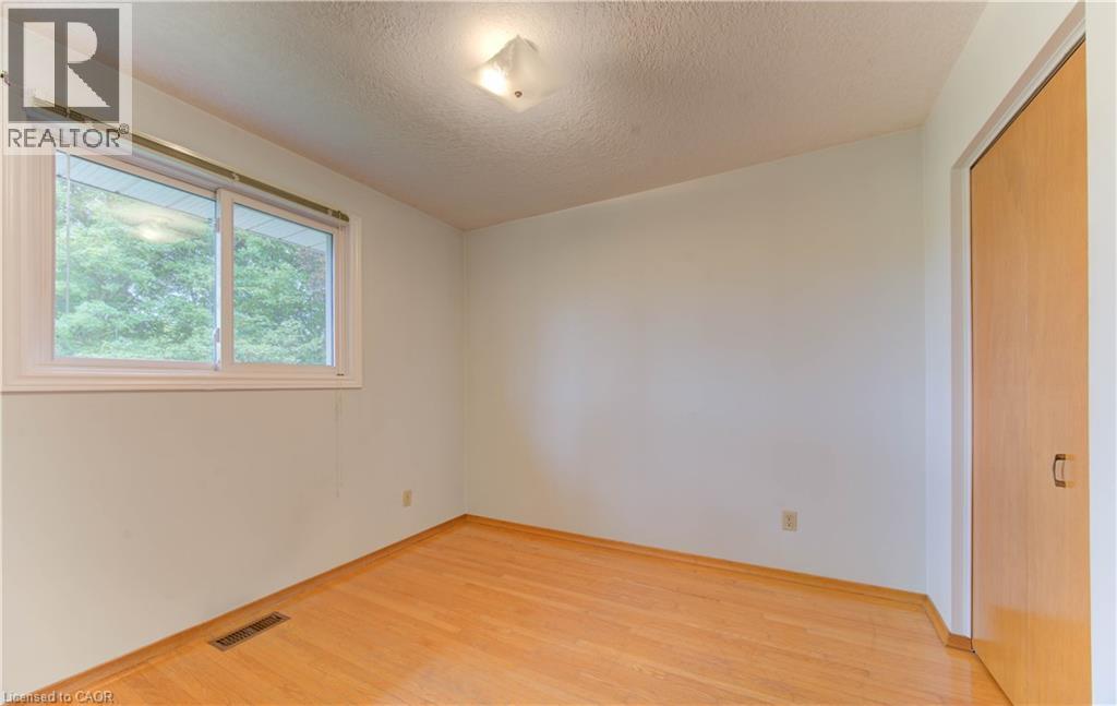 269 Grangewood Court, Waterloo, Ontario  N2K 2E8 - Photo 26 - 40772875