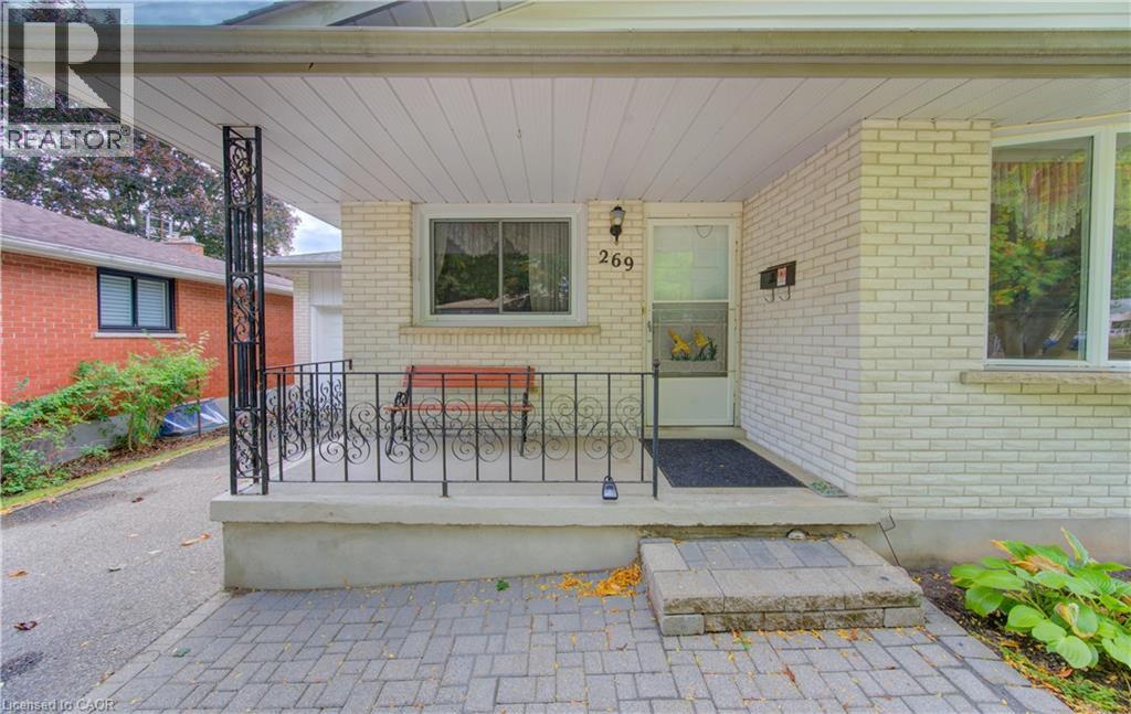 269 Grangewood Court, Waterloo, Ontario  N2K 2E8 - Photo 4 - 40772875