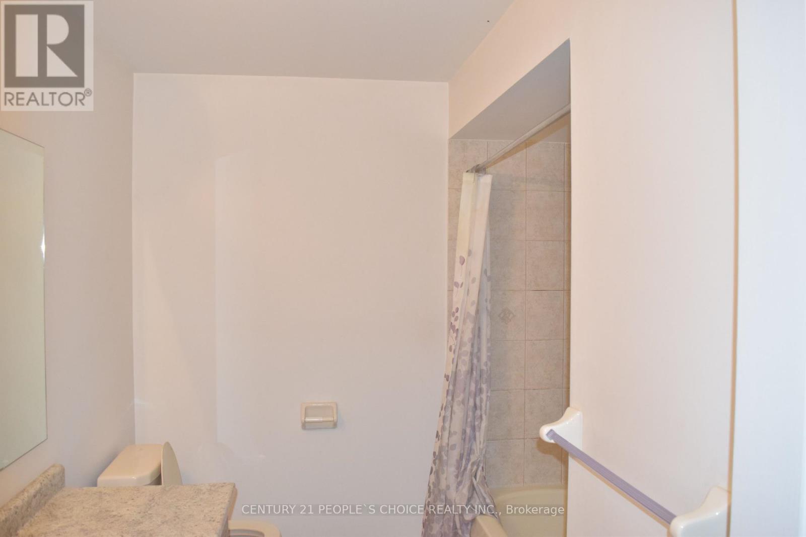 20 Munch Place, Milton, Ontario  L9T 8K6 - Photo 15 - W12431181