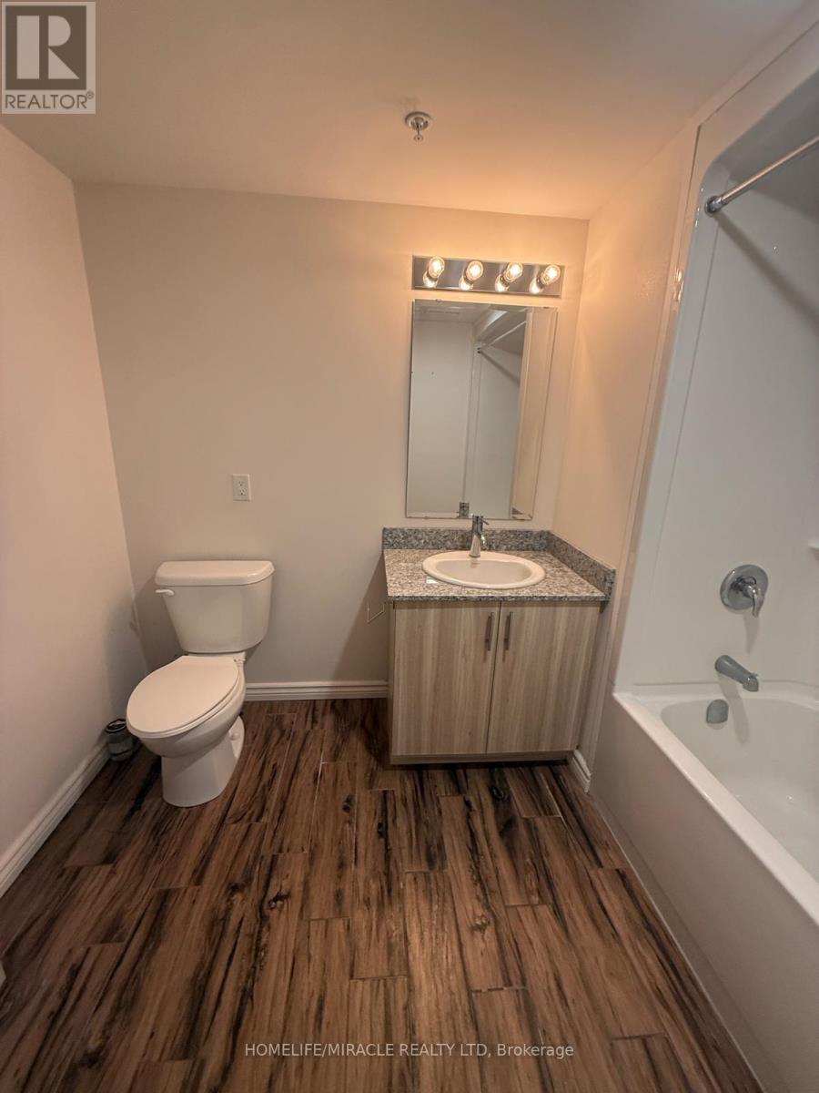 B - 112 - 275 Larch Street, Waterloo, Ontario  N2L 3R2 - Photo 26 - X12431179