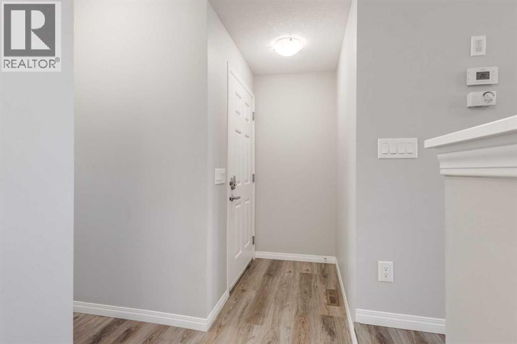 157 Hillcrest Square Sw, Airdrie, Alberta  T4B 4J1 - Photo 14 - A2259294