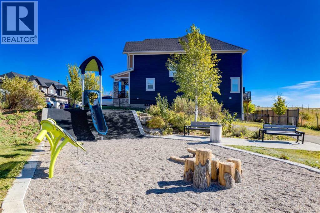157 Hillcrest Square Sw, Airdrie, Alberta  T4B 4J1 - Photo 39 - A2259294