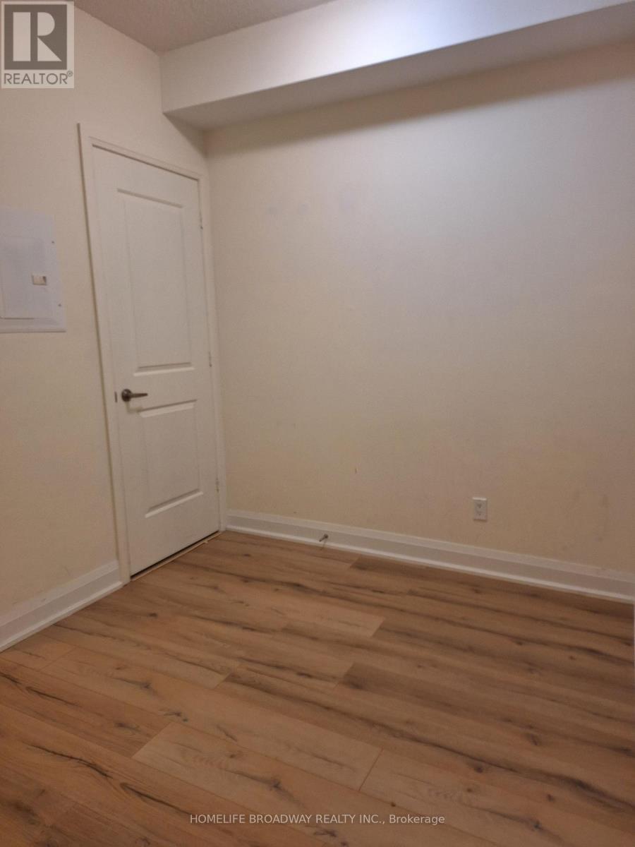 715 - 68 Canterbury Place, Toronto, Ontario  M2N 2N1 - Photo 9 - C12430773