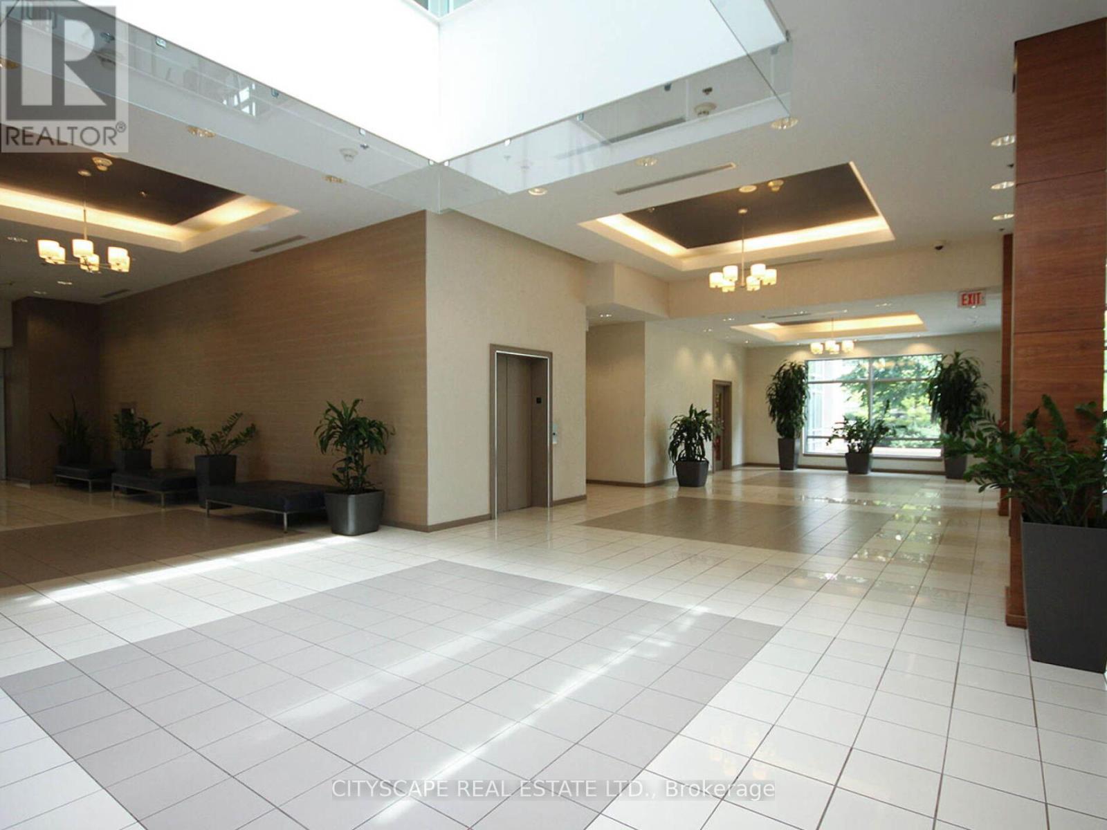 2111 - 1 Elm Drive W, Mississauga, Ontario  L5B 4M1 - Photo 2 - W12431186