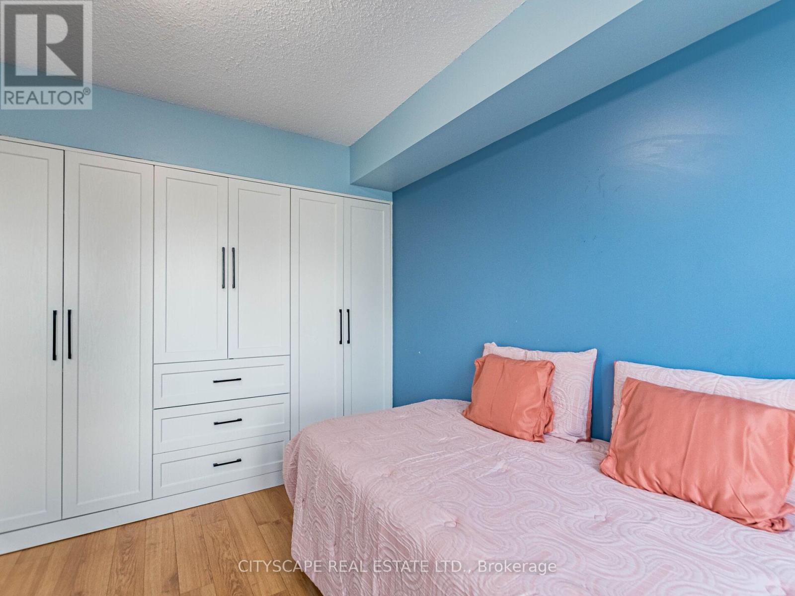 2111 - 1 Elm Drive W, Mississauga, Ontario  L5B 4M1 - Photo 24 - W12431186