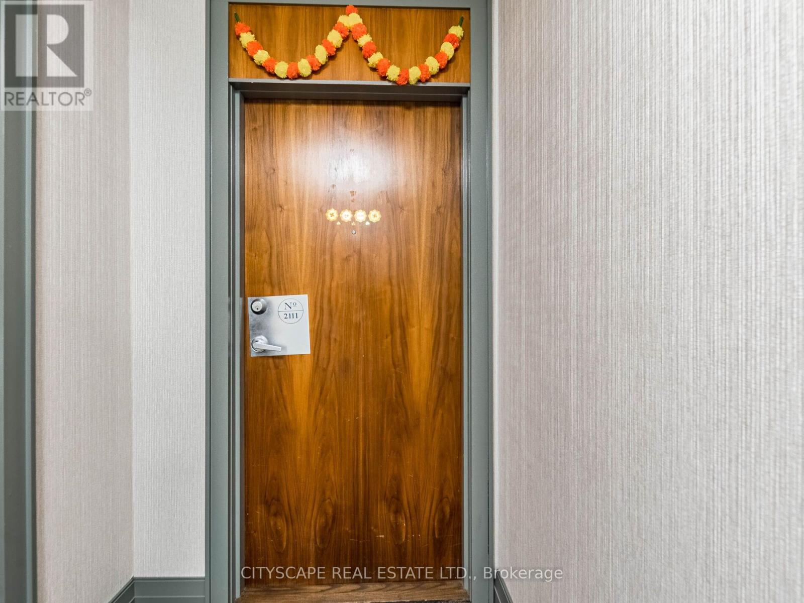 2111 - 1 Elm Drive W, Mississauga, Ontario  L5B 4M1 - Photo 4 - W12431186