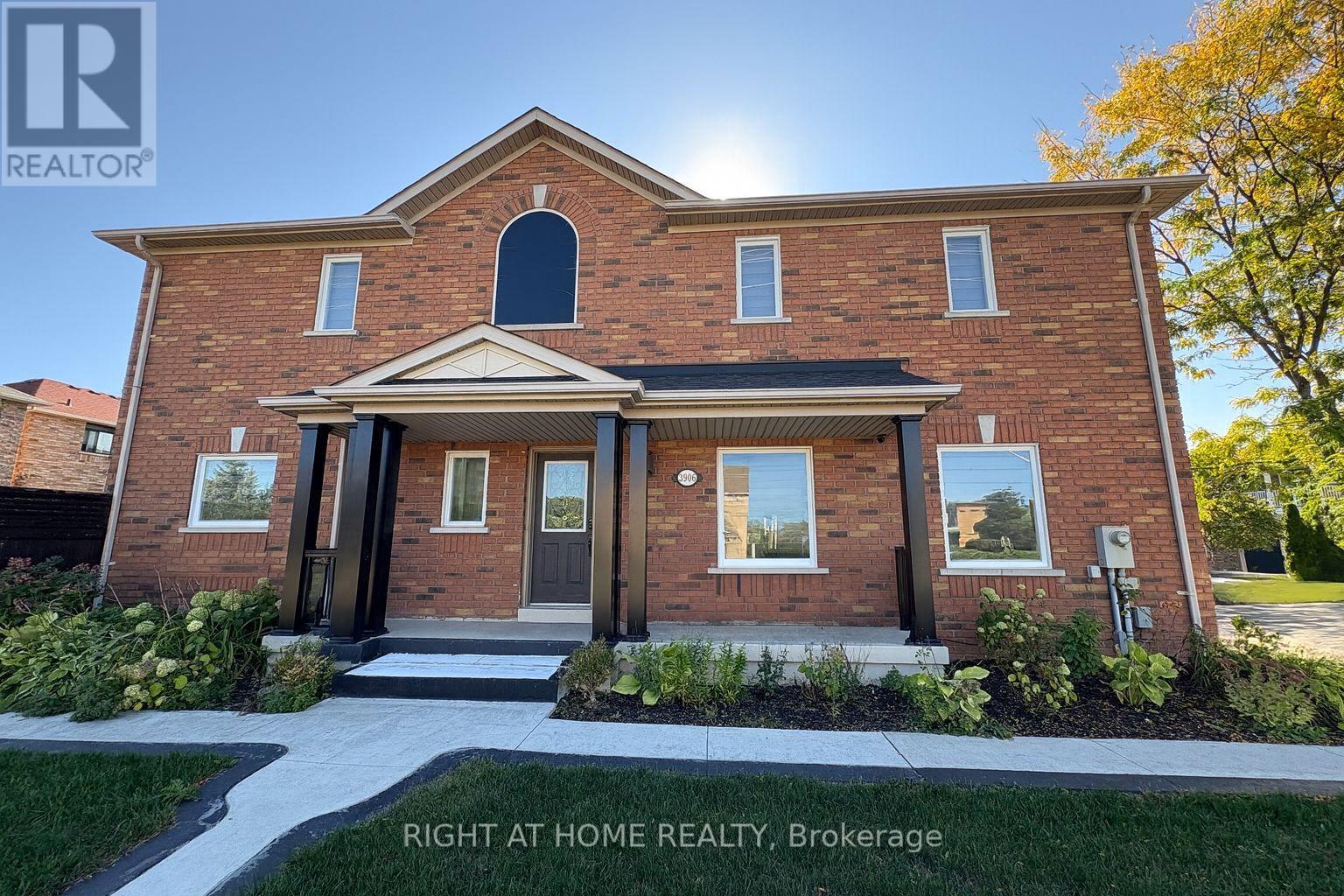 3906 THOMAS STREET, Mississauga, Ontario