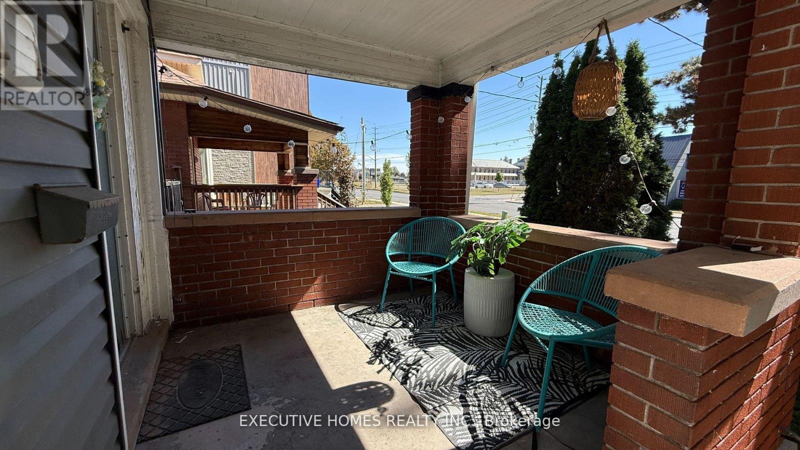 650 Oxford Street E, London East, Ontario  N5X 3J4 - Photo 7 - X12431194