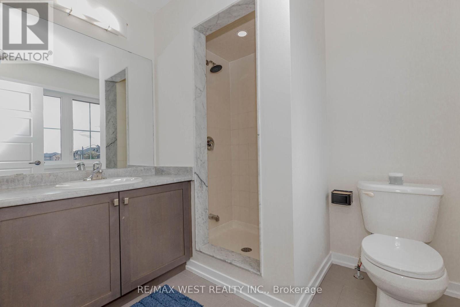 74 Pagebrook Crescent, Hamilton, Ontario  L8J 0K7 - Photo 20 - X12431195