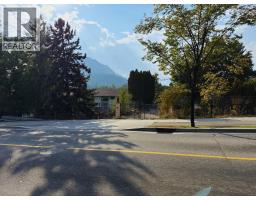 2640 Boucherie Road, west kelowna, British Columbia