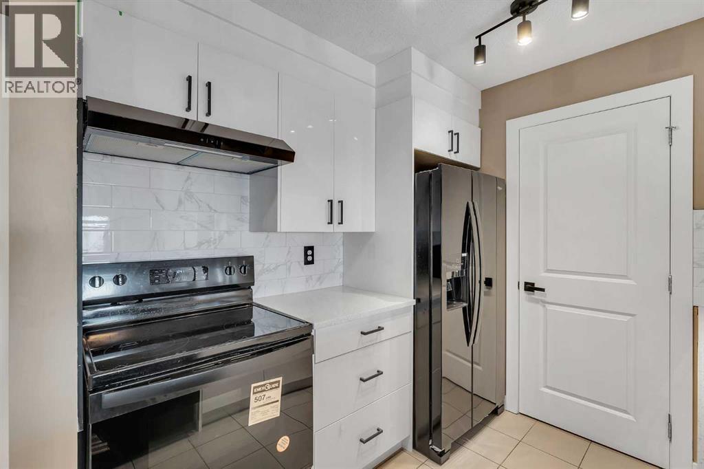 415, 5 Saddlestone Way Ne, Calgary, Alberta  T3J 0S2 - Photo 3 - A2260422