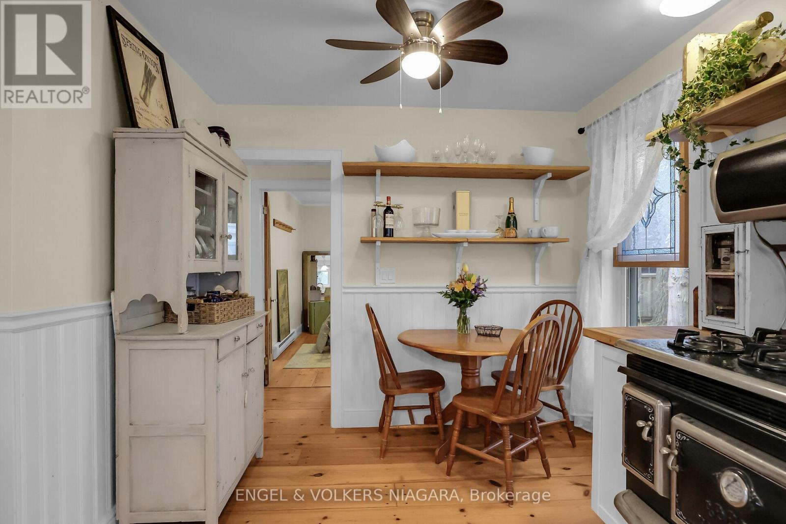 75573 Elliott Street, Bluewater, Ontario  N0M 1G0 - Photo 10 - X12411180