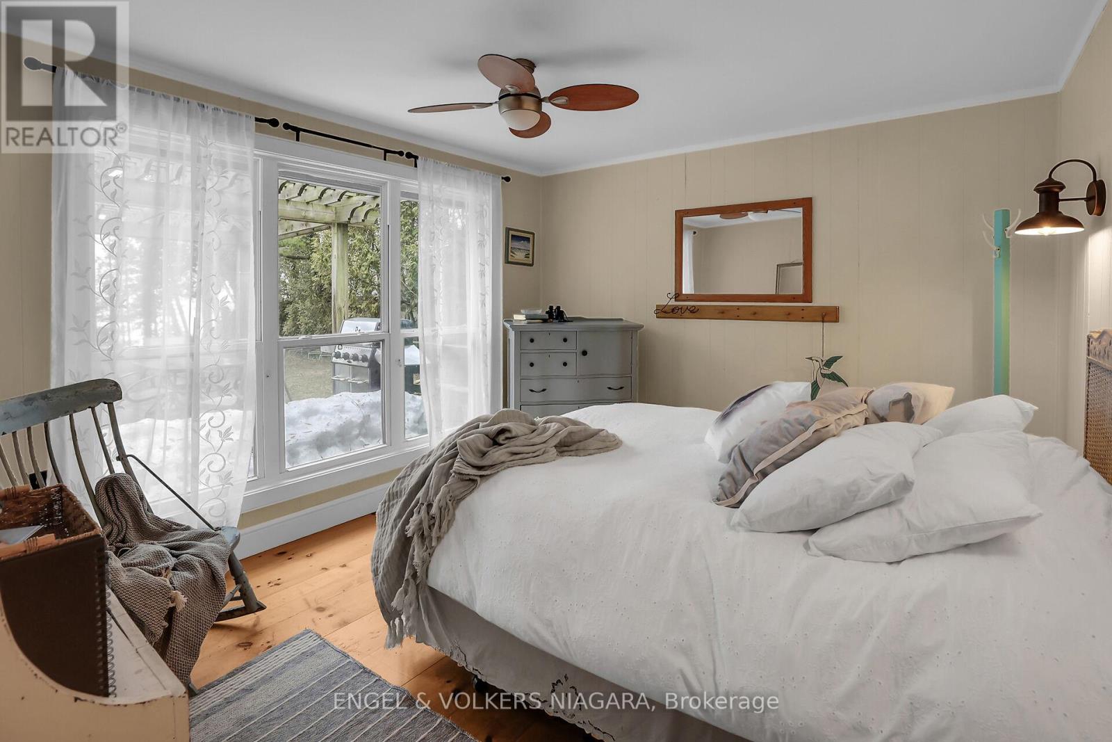 75573 Elliott Street, Bluewater, Ontario  N0M 1G0 - Photo 14 - X12411180