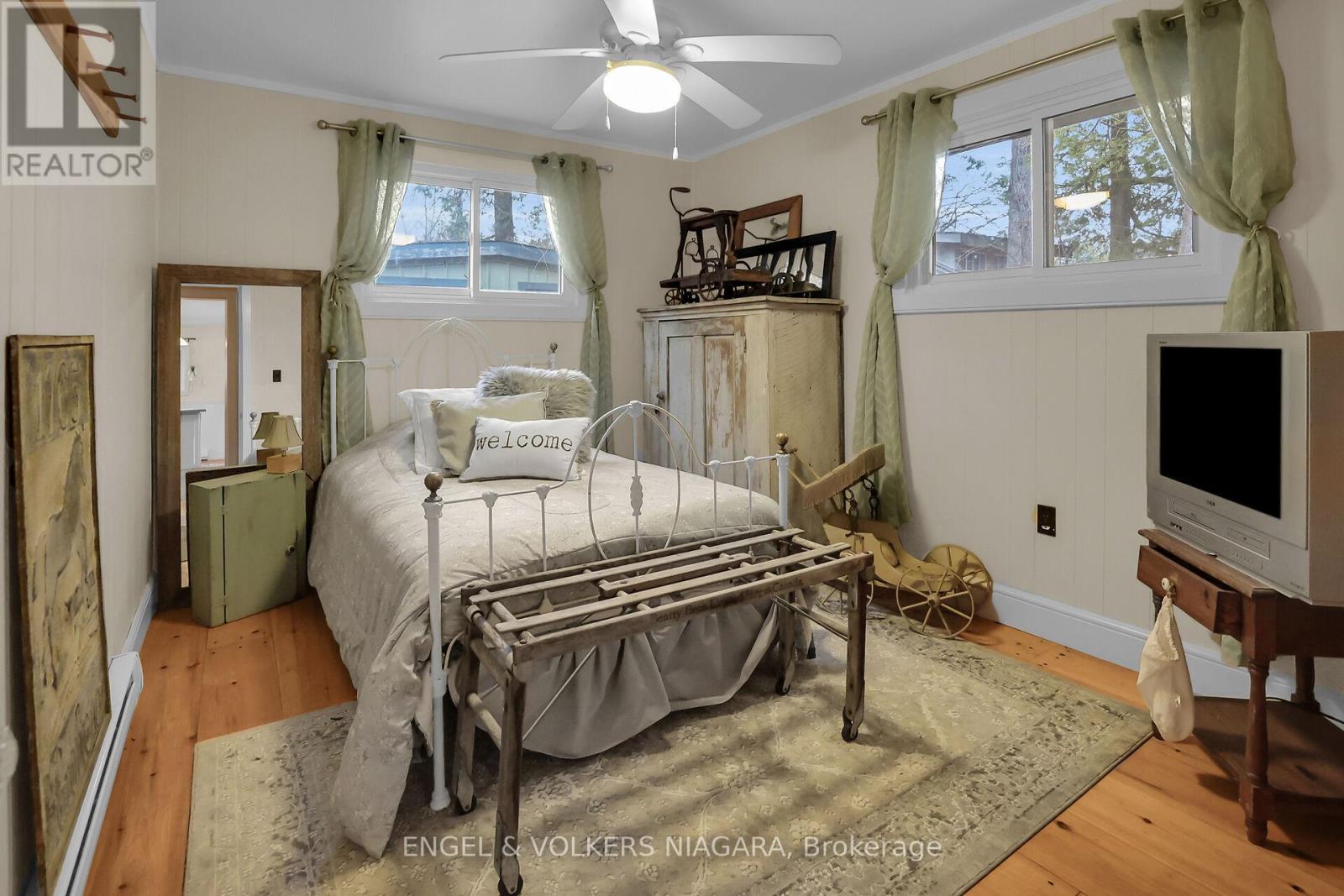 75573 Elliott Street, Bluewater, Ontario  N0M 1G0 - Photo 19 - X12411180