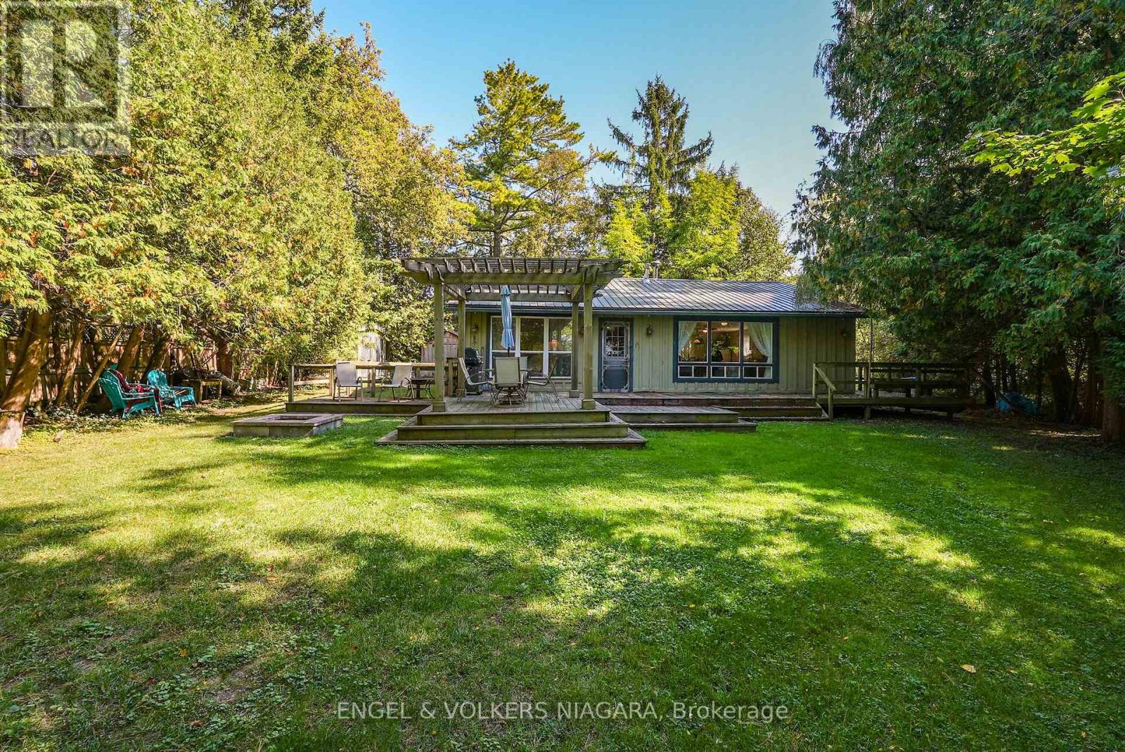 75573 Elliott Street, Bluewater, Ontario  N0M 1G0 - Photo 24 - X12411180