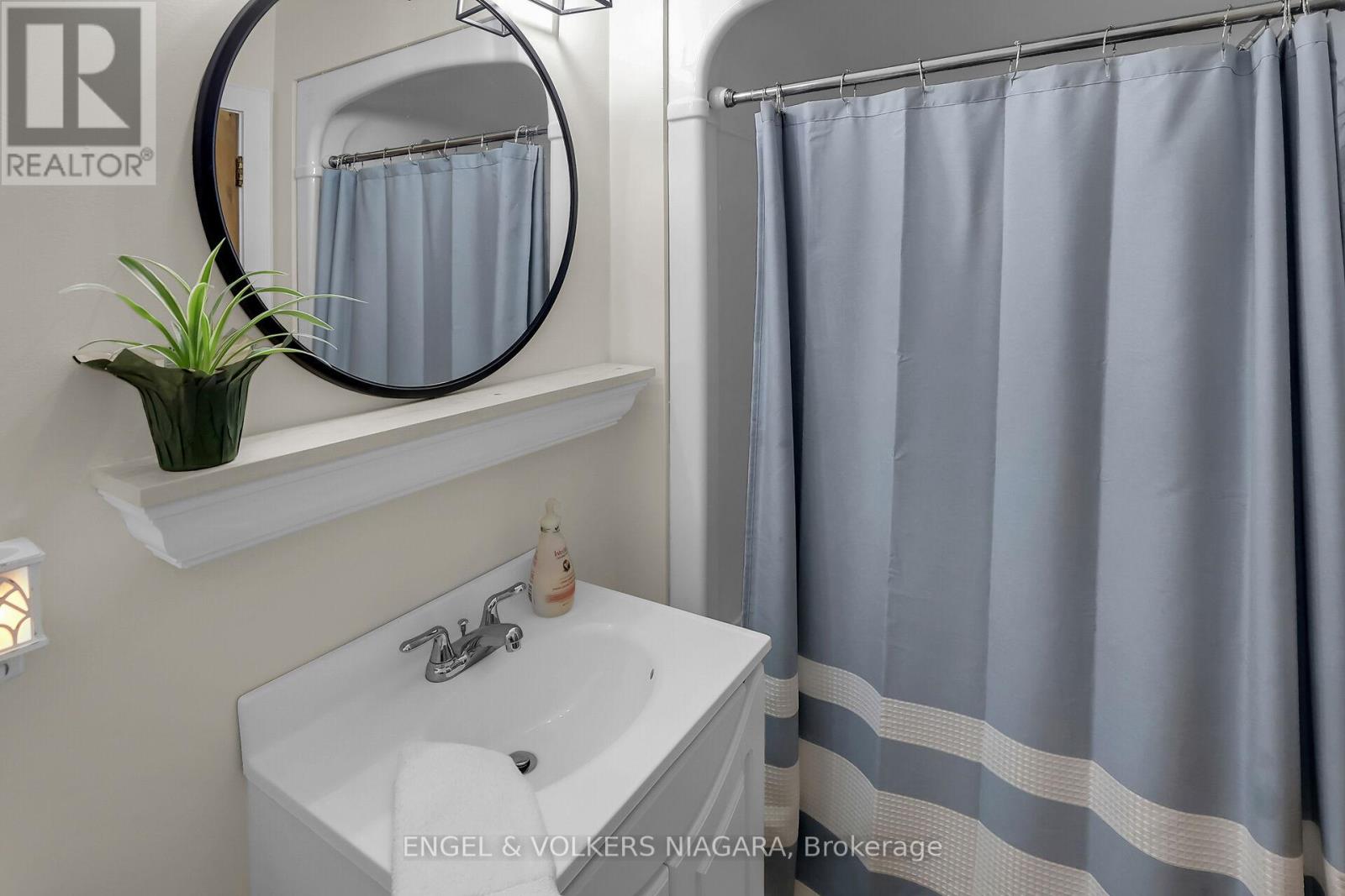 75573 Elliott Street, Bluewater, Ontario  N0M 1G0 - Photo 22 - X12411180