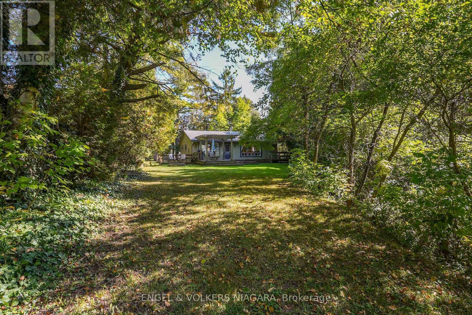 75573 Elliott Street, Bluewater, Ontario  N0M 1G0 - Photo 28 - X12411180