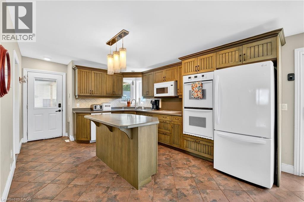 1671 Third Street Louth, St. Catharines, Ontario  L2R 6P9 - Photo 4 - 40768820