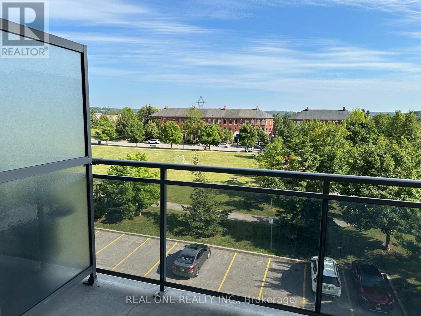 411 - 111 Civic Square Gate, Aurora, Ontario  L4G 0S6 - Photo 5 - N12431208
