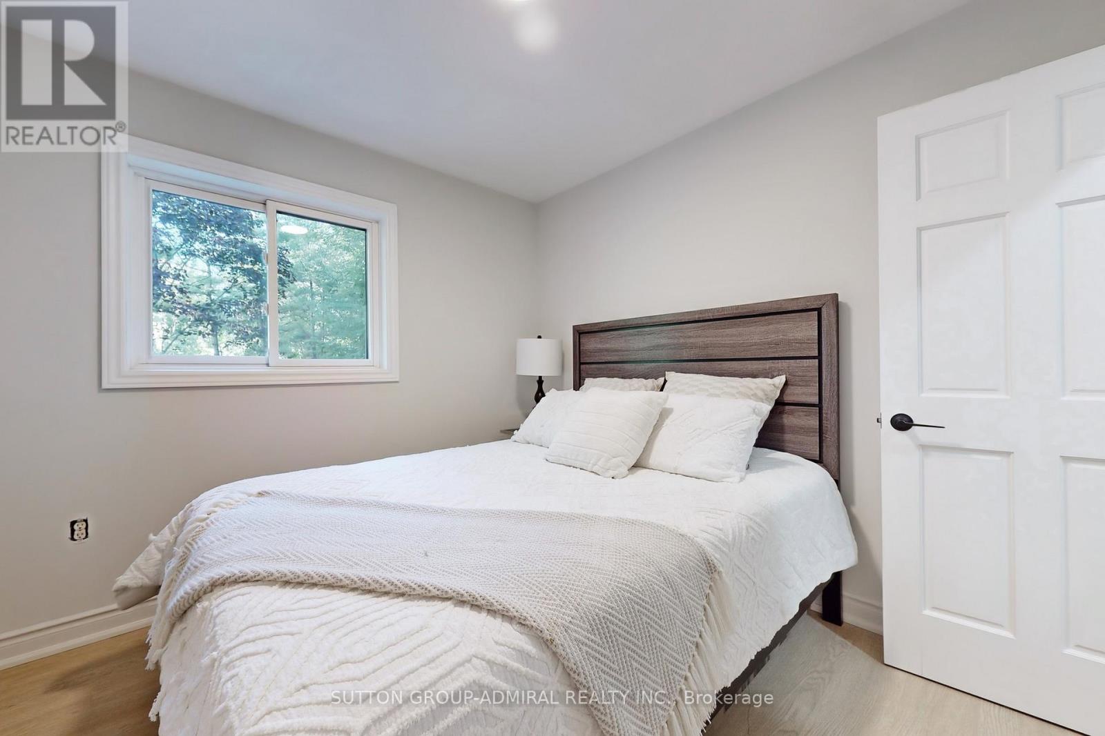5127 Severn Pines Crescent, Severn, Ontario  L0K 2B0 - Photo 25 - S12431204
