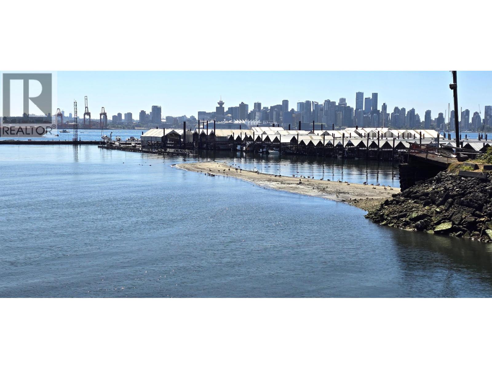 GNB20 415 W ESPLANADE, North Vancouver, British Columbia