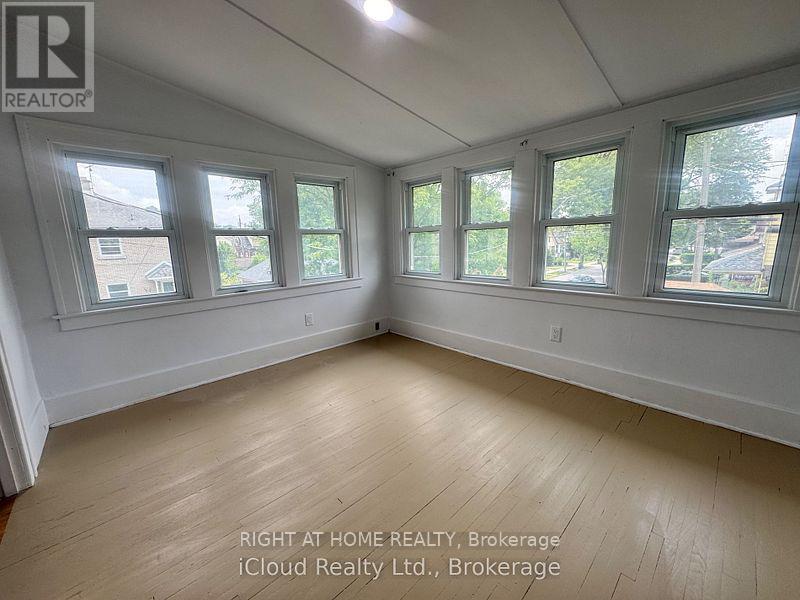 2 - 1395 Dougall Avenue, Windsor, Ontario  N8X 1R6 - Photo 10 - X12431209