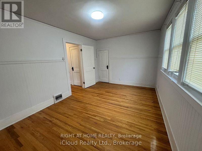 2 - 1395 Dougall Avenue, Windsor, Ontario  N8X 1R6 - Photo 12 - X12431209