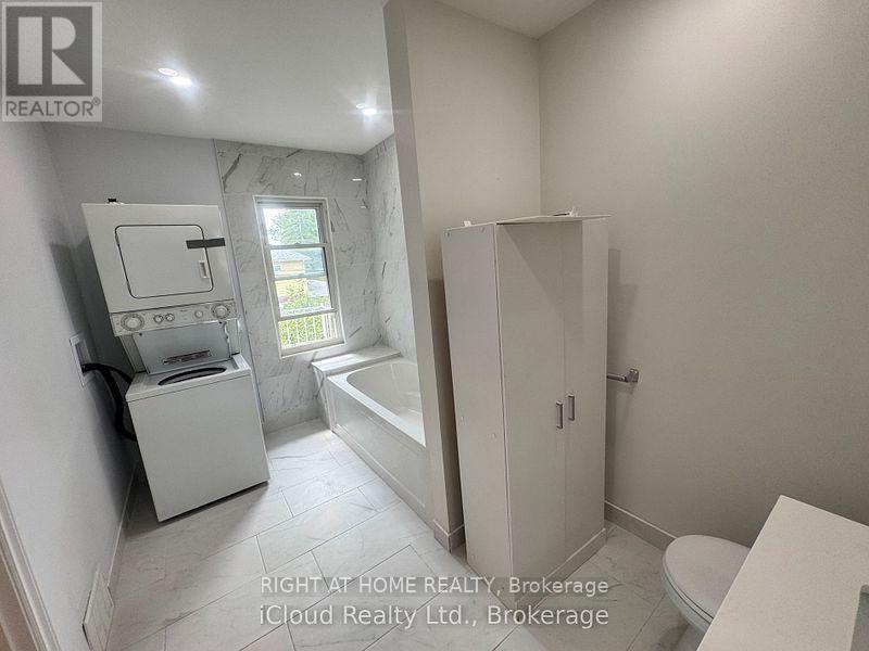 2 - 1395 Dougall Avenue, Windsor, Ontario  N8X 1R6 - Photo 15 - X12431209