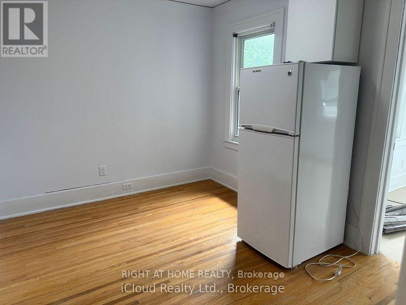 2 - 1395 Dougall Avenue, Windsor, Ontario  N8X 1R6 - Photo 7 - X12431209