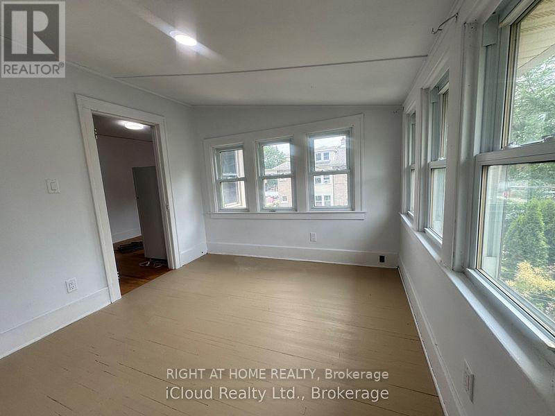 2 - 1395 Dougall Avenue, Windsor, Ontario  N8X 1R6 - Photo 9 - X12431209