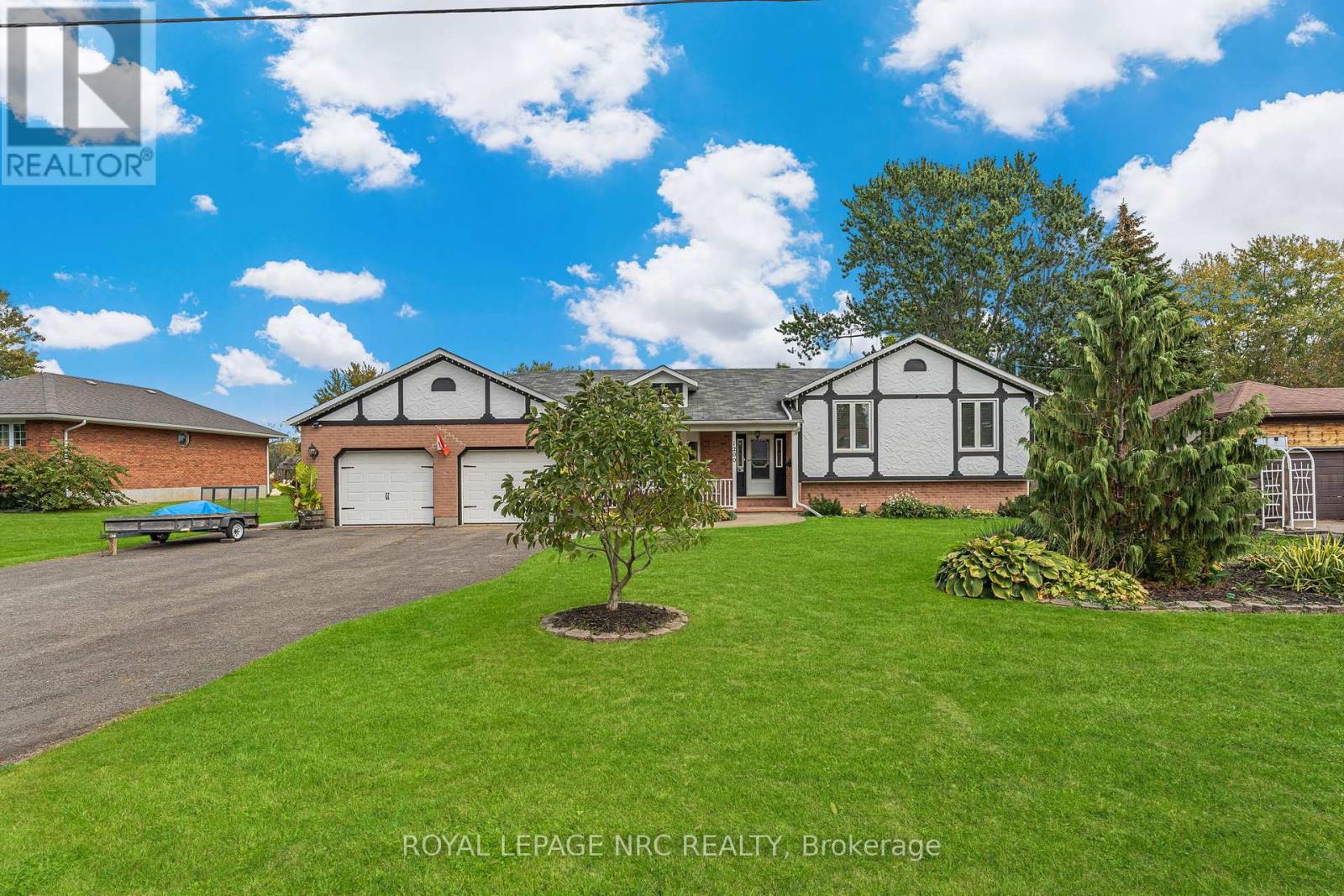 1200 PETTIT ROAD, Fort Erie, Ontario
