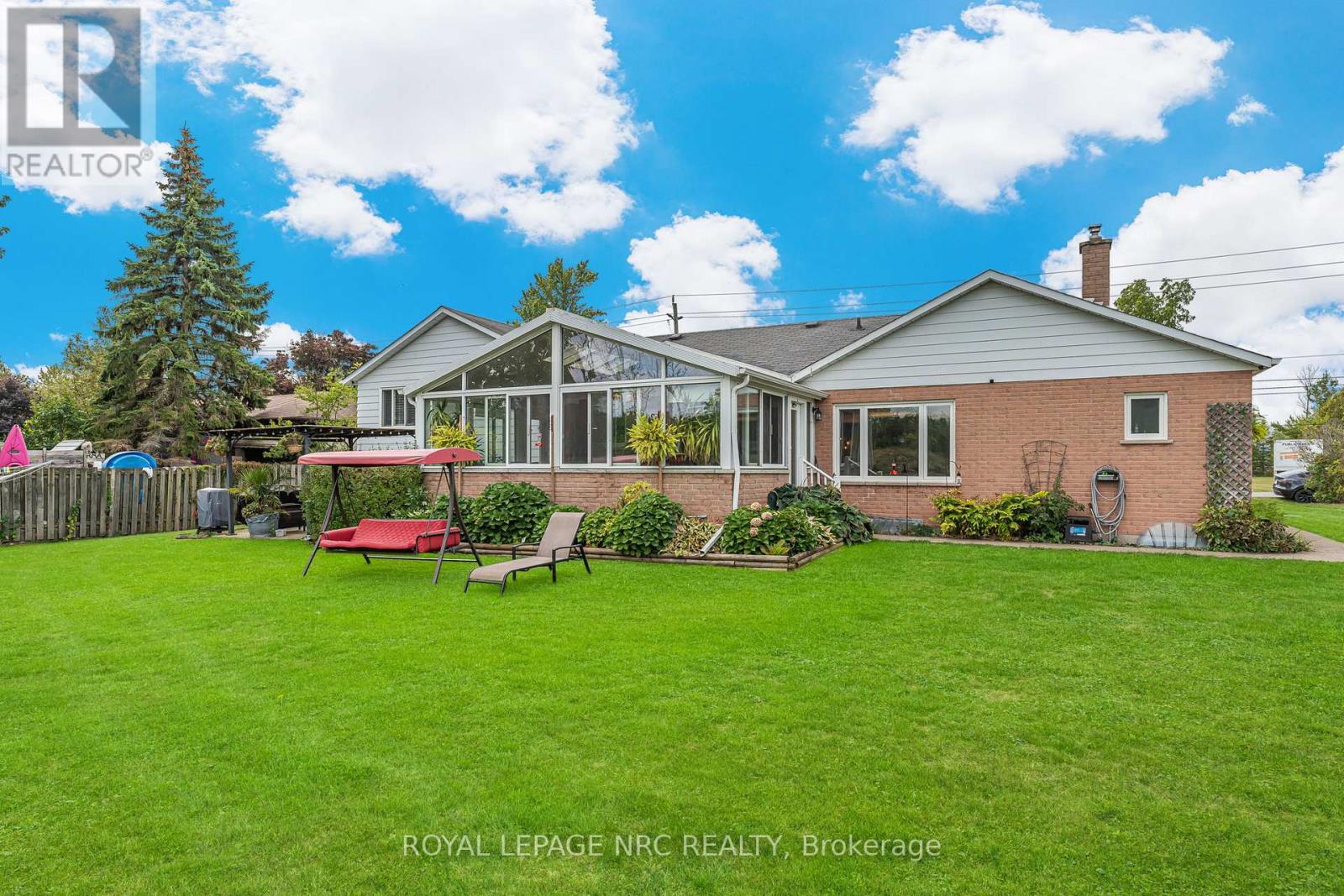 1200 Pettit Road, Fort Erie, Ontario  L2A 5A3 - Photo 40 - X12431214