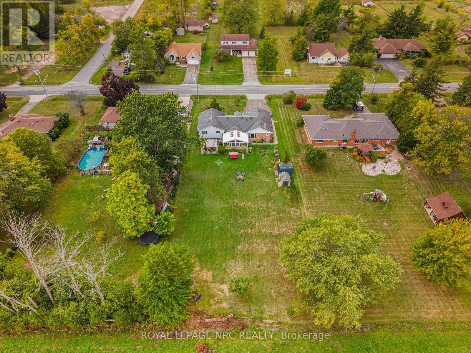 1200 Pettit Road, Fort Erie, Ontario  L2A 5A3 - Photo 49 - X12431214