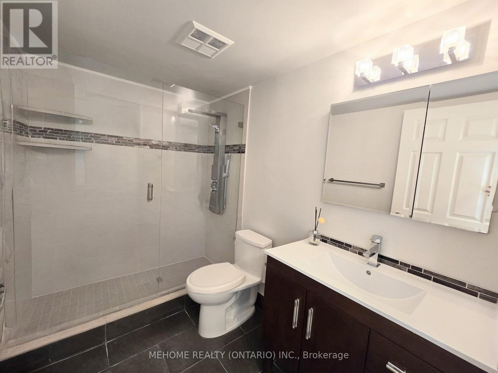 1814 - 45 Carlton Street, Toronto, Ontario  M5B 2H9 - Photo 16 - C12366726