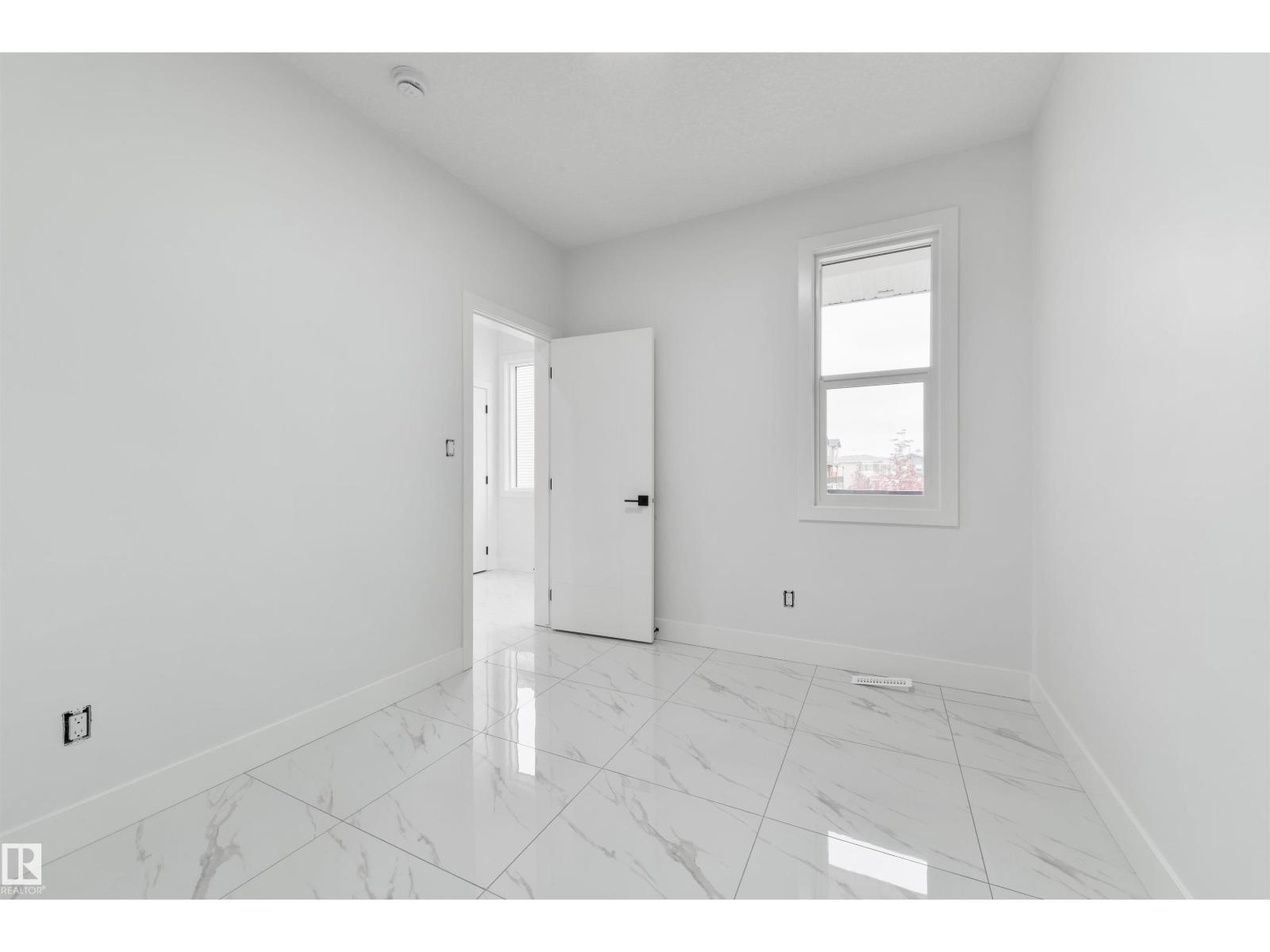 536 37 St Sw, Edmonton, Alberta  T6X 3B2 - Photo 6 - E4459911