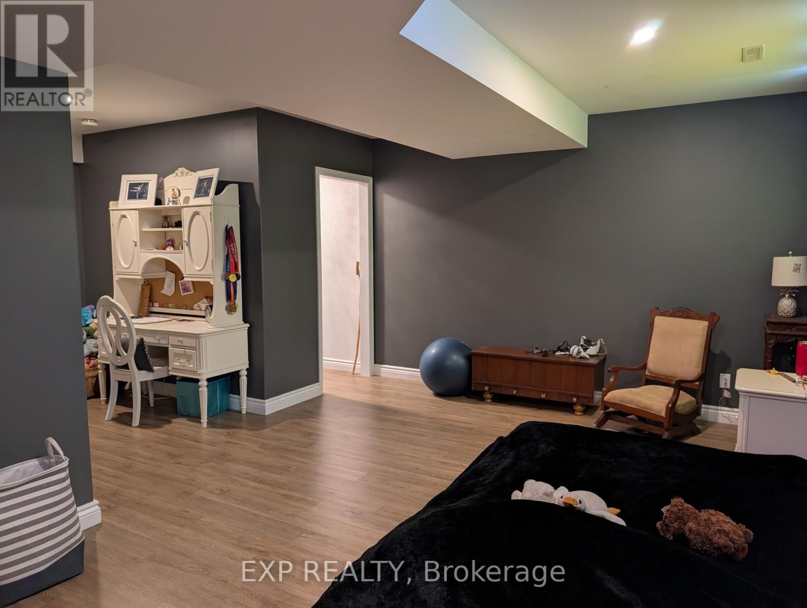 83 Essex Drive N, Belleville, Ontario  K8N 0K2 - Photo 27 - X12334369