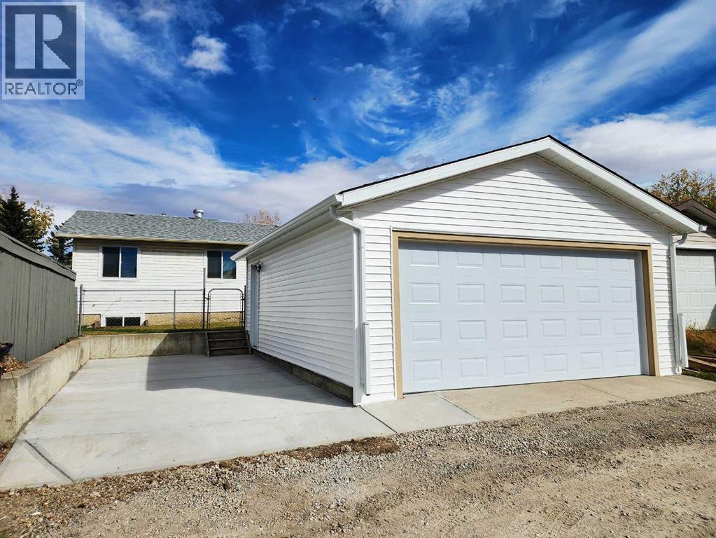 99 Abingdon Crescent Ne, Calgary, Alberta  T2A 6W8 - Photo 35 - A2249006