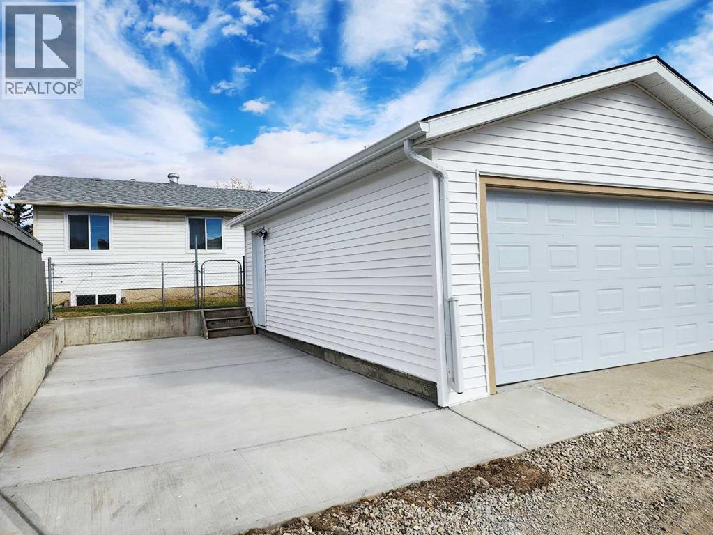 99 Abingdon Crescent Ne, Calgary, Alberta  T2A 6W8 - Photo 38 - A2249006
