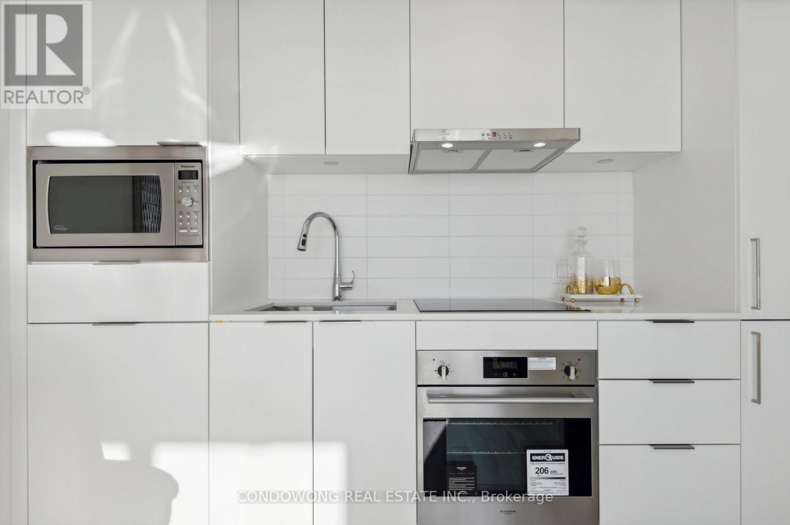 S1408 - 8 Olympic Garden Drive, Toronto, Ontario  M2M 0B9 - Photo 3 - C12431216