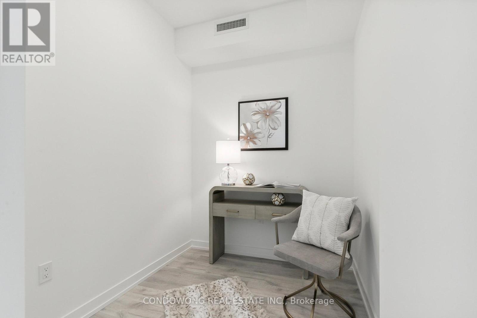 S1408 - 8 Olympic Garden Drive, Toronto, Ontario  M2M 0B9 - Photo 8 - C12431216