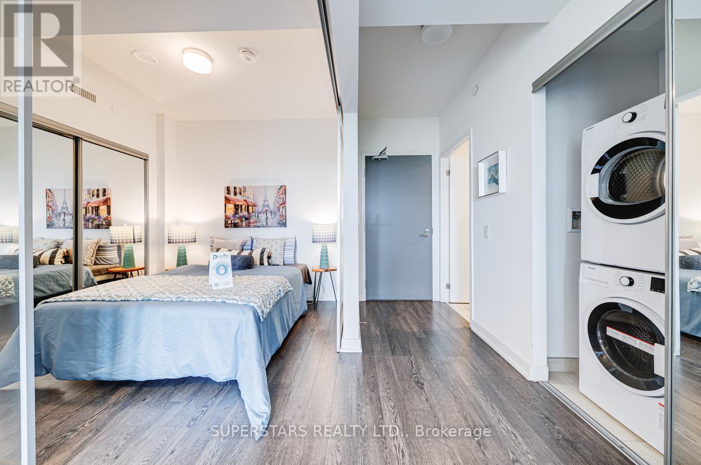 922 - 20 O'neill Road, Toronto, Ontario  M3C 0R2 - Photo 11 - C12431222