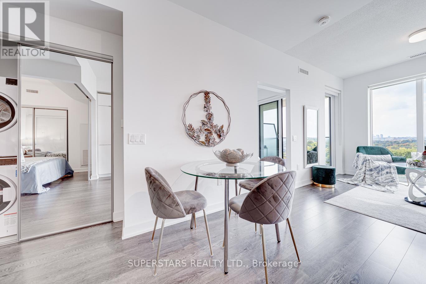 922 - 20 O'neill Road, Toronto, Ontario  M3C 0R2 - Photo 6 - C12431222